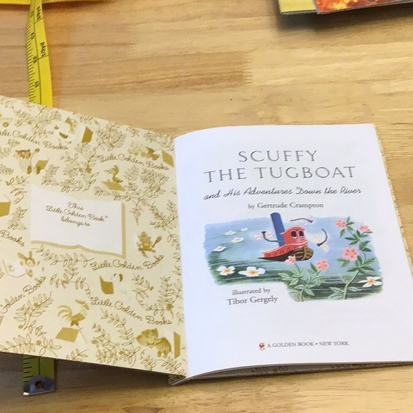 COPY - ๐2/10.00๐ A little Golden Book , Scruffy the Tugboat, clean book like new - Picture 4 of 7